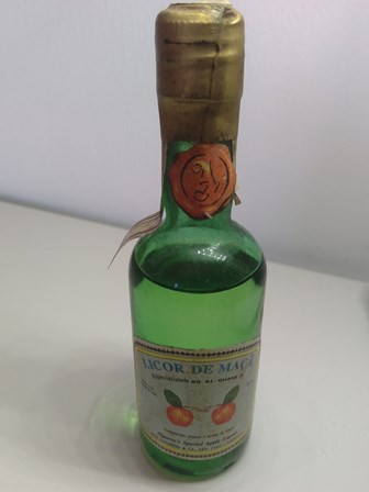 143 - LICOR DE MAÇÃ (Faro)